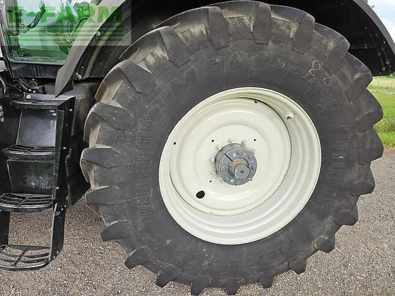 Traktor Valtra s394 smarttouch twintrac s274 s294 s324 s354 s374 fendt agco: das Bild 13
