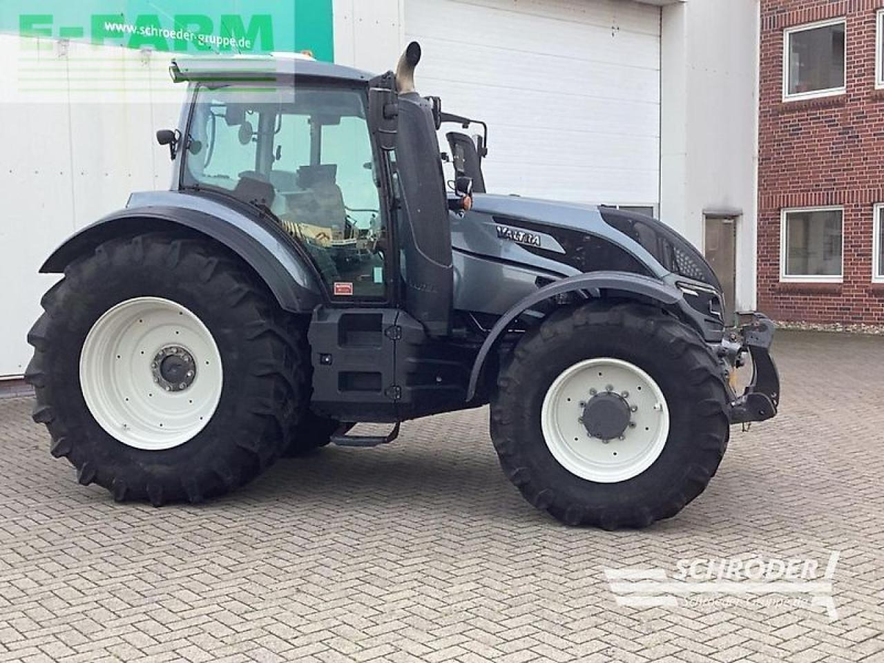 Valtra t 214 d smarttouch - Traktor: das Bild 2 Valtra t 214 d smarttouch - Traktor: das Bild 2