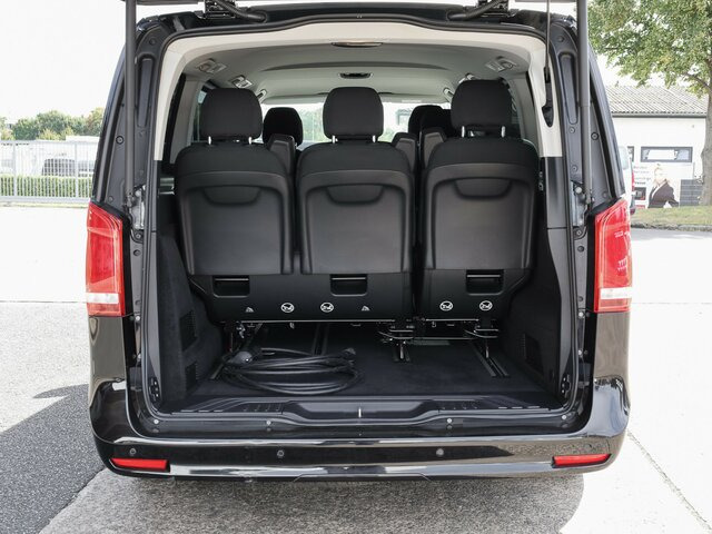 MERCEDES-BENZ EQV 300 lang,7Sitze,2xKlima,2xSchiebetür el.,LED... - Personentransporter, Elektro-Transporter: das Bild 2 MERCEDES-BENZ EQV 300 lang,7Sitze,2xKlima,2xSchiebetür el.,LED... - Personentransporter, Elektro-Transporter: das Bild 2