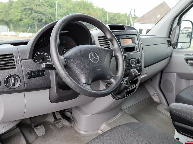 MERCEDES-BENZ Sprinter 316CDI DOKA,Allrad,Klima - Pritsche Transporter, Transporter mit Doppelkabine: das Bild 4 MERCEDES-BENZ Sprinter 316CDI DOKA,Allrad,Klima - Pritsche Transporter, Transporter mit Doppelkabine: das Bild 4