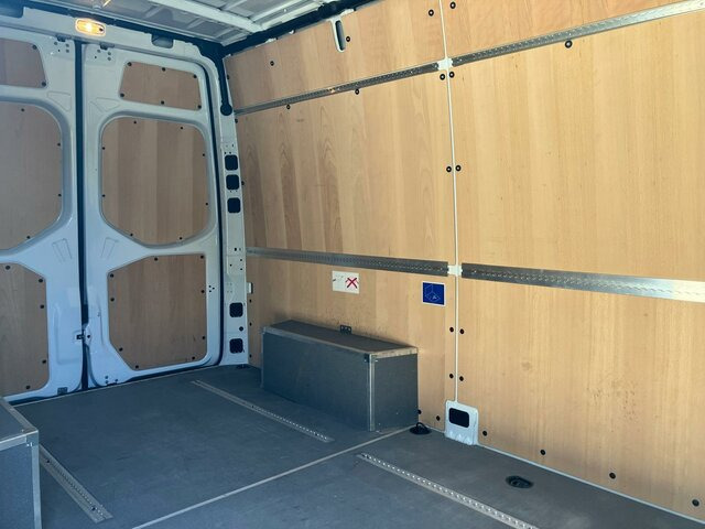 MERCEDES-BENZ Sprinter 317 CDI,3665mm,Automatik,Kamera - Kastenwagen: das Bild 2 MERCEDES-BENZ Sprinter 317 CDI,3665mm,Automatik,Kamera - Kastenwagen: das Bild 2