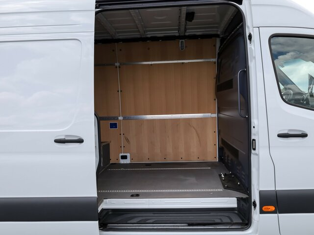 MERCEDES-BENZ Sprinter 317 CDI,3665mm,Automatik,Kamera - Kastenwagen: das Bild 2 MERCEDES-BENZ Sprinter 317 CDI,3665mm,Automatik,Kamera - Kastenwagen: das Bild 2