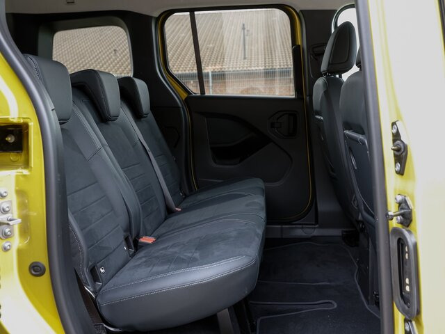 MERCEDES-BENZ T 180 Progressive,AHK,LED,Navi,Kamera,Tempomat... - Personentransporter: das Bild 2 MERCEDES-BENZ T 180 Progressive,AHK,LED,Navi,Kamera,Tempomat... - Personentransporter: das Bild 2