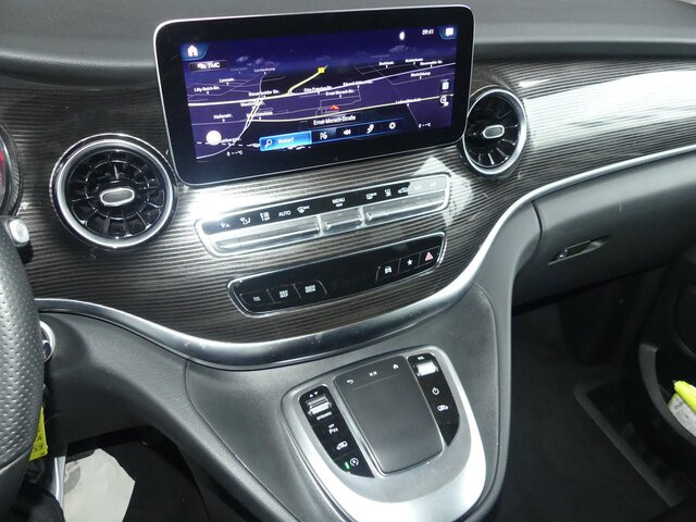 MERCEDES-BENZ V 300 Avantgarde,Extralang,2xSchiebetür el.,AHK... - Personentransporter: das Bild 5 MERCEDES-BENZ V 300 Avantgarde,Extralang,2xSchiebetür el.,AHK... - Personentransporter: das Bild 5