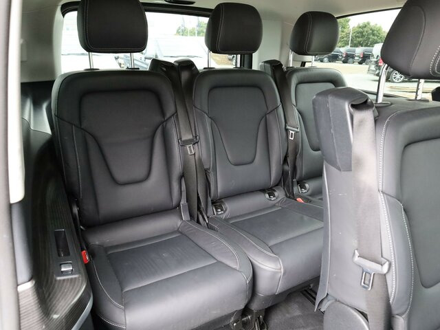 MERCEDES-BENZ V 300 Avantgarde,Extralang,2xSchiebetür el.,AHK... - Personentransporter: das Bild 4 MERCEDES-BENZ V 300 Avantgarde,Extralang,2xSchiebetür el.,AHK... - Personentransporter: das Bild 4