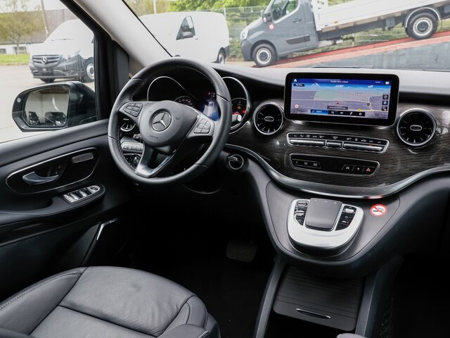 MERCEDES-BENZ V 300 Avantgarde,Extralang,2xSchiebetür el.,AHK... - Personentransporter: das Bild 4 MERCEDES-BENZ V 300 Avantgarde,Extralang,2xSchiebetür el.,AHK... - Personentransporter: das Bild 4