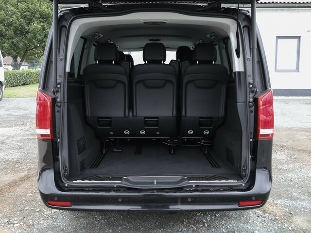 MERCEDES-BENZ V 300 Avantgarde Extralang,2xSchiebetür el.,AHK... - Personentransporter: das Bild 2 MERCEDES-BENZ V 300 Avantgarde Extralang,2xSchiebetür el.,AHK... - Personentransporter: das Bild 2