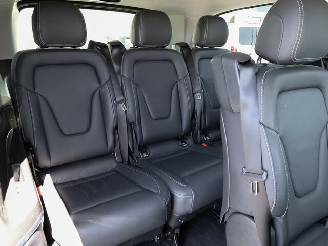 MERCEDES-BENZ V 300 Avantgarde,Extralang,2xSchiebetür el.,AHK... - Personentransporter: das Bild 4 MERCEDES-BENZ V 300 Avantgarde,Extralang,2xSchiebetür el.,AHK... - Personentransporter: das Bild 4