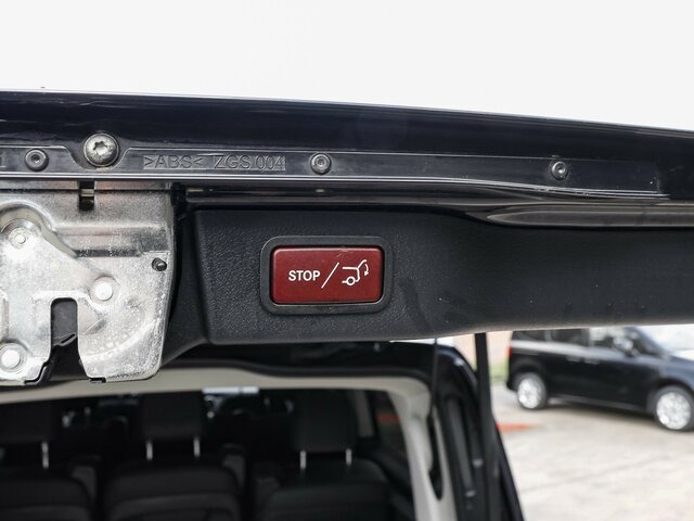 MERCEDES-BENZ V 300 Avantgarde Extralang,2xSchiebetür elektr. - Personentransporter: das Bild 2 MERCEDES-BENZ V 300 Avantgarde Extralang,2xSchiebetür elektr. - Personentransporter: das Bild 2