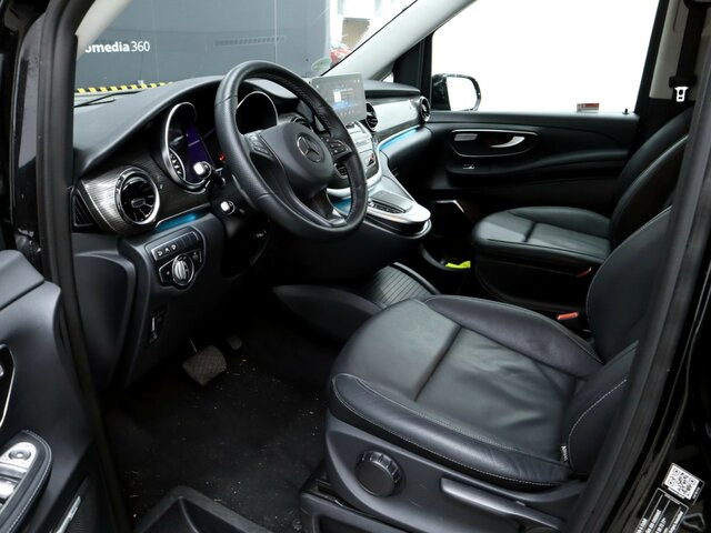 MERCEDES-BENZ V 300 Avantgarde Extralang,Allrad,2Schiebetüren... - Personentransporter: das Bild 2 MERCEDES-BENZ V 300 Avantgarde Extralang,Allrad,2Schiebetüren... - Personentransporter: das Bild 2