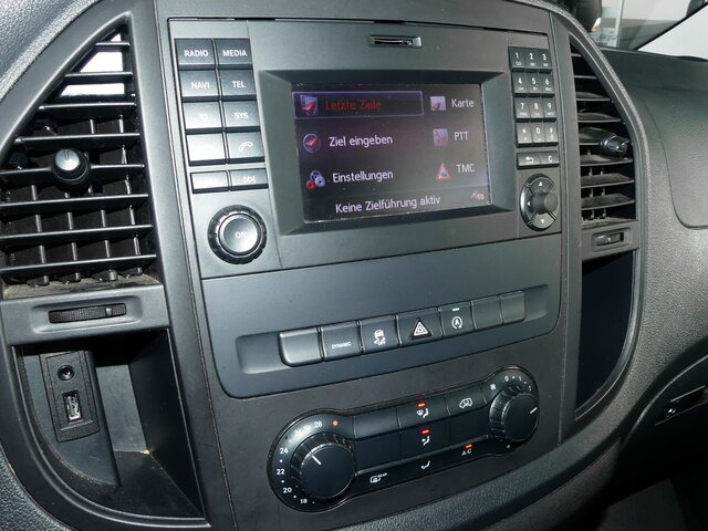 MERCEDES-BENZ Vito 114 TourerPro,Allrad,Automatik,8Sitzer... - Kleinbus, Personentransporter: das Bild 4 MERCEDES-BENZ Vito 114 TourerPro,Allrad,Automatik,8Sitzer... - Kleinbus, Personentransporter: das Bild 4