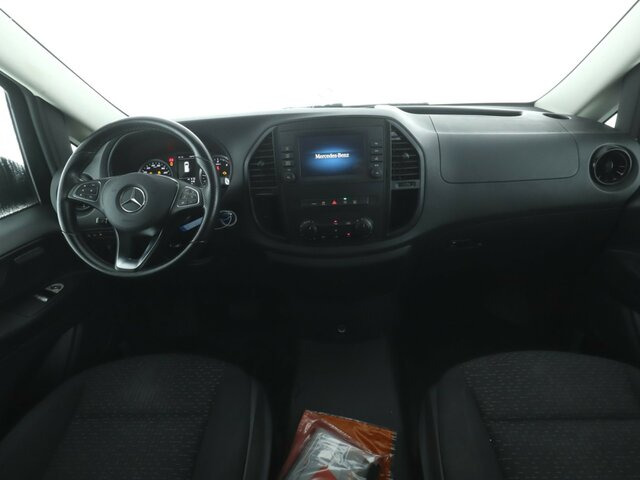 MERCEDES-BENZ Vito 114 TourerPro,Allrad,Automatik,Standhzg.... - Kleinbus, Personentransporter: das Bild 2 MERCEDES-BENZ Vito 114 TourerPro,Allrad,Automatik,Standhzg.... - Kleinbus, Personentransporter: das Bild 2