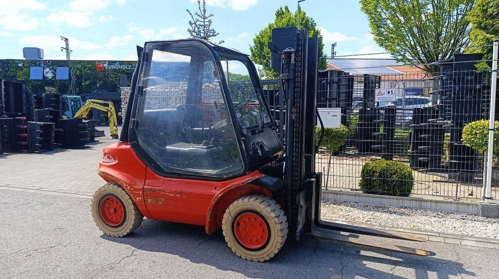 Linde Gabelstapler H 40 D, Duplex, inkl. Palettengabel - Dieselstapler: das Bild 2 Linde Gabelstapler H 40 D, Duplex, inkl. Palettengabel - Dieselstapler: das Bild 2