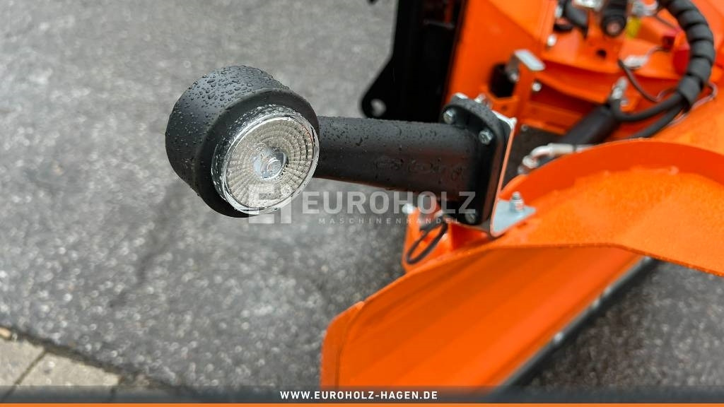 NEU: Schneepflug für Landmaschine Schneepflug Schneeschild Kramer 180 350 5035 5040: das Bild 19 NEU: Schneepflug für Landmaschine Schneepflug Schneeschild Kramer 180 350 5035 5040: das Bild 19