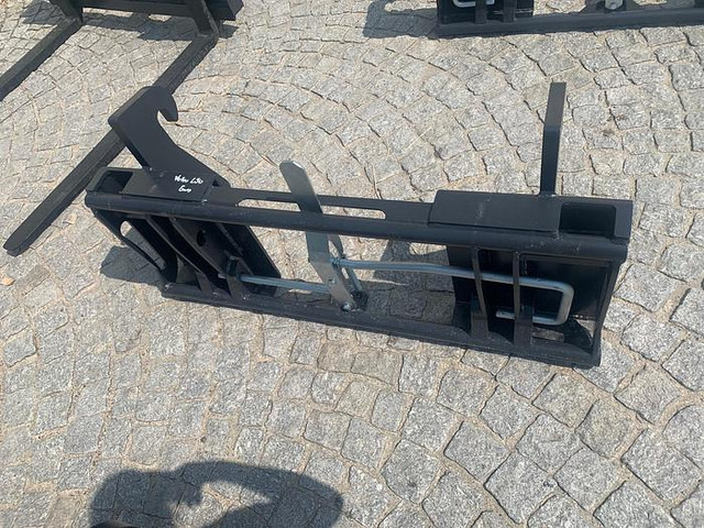 Big BIG Adapter Volvo L30 auf Euro Aufnahme - Anbauteil: das Bild 2 Big BIG Adapter Volvo L30 auf Euro Aufnahme - Anbauteil: das Bild 2