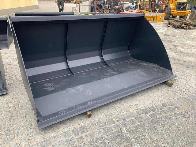 Big Volumenschaufel 250 cm mit Euro Aufnahme - Kleinbus, Personentransporter: das Bild 1 Big Volumenschaufel 250 cm mit Euro Aufnahme - Kleinbus, Personentransporter: das Bild 1