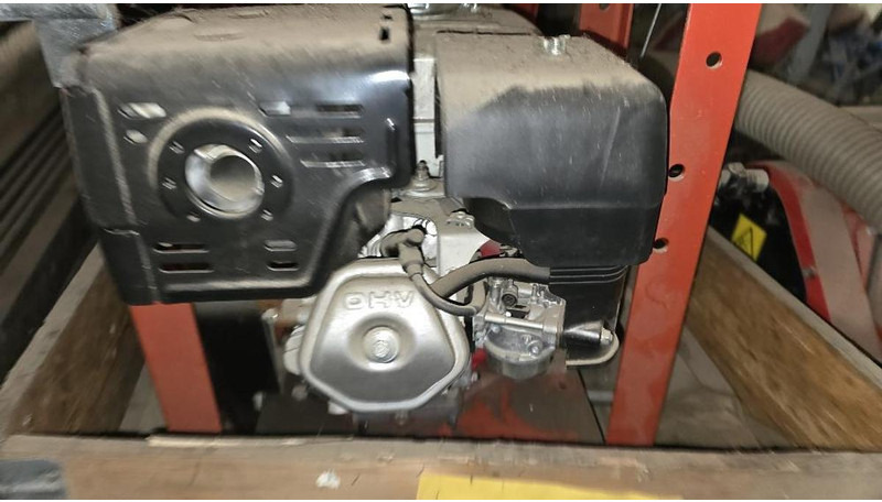 Dynapac BT90 Motorblock / Vibrationsantrieb - Motor: das Bild 4 Dynapac BT90 Motorblock / Vibrationsantrieb - Motor: das Bild 4