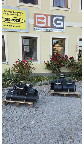 Löffelset Passend zu Lehnhoff SW01/MS01 mit Symlock Aufnahme - Schaufel: das Bild 1 Löffelset Passend zu Lehnhoff SW01/MS01 mit Symlock Aufnahme - Schaufel: das Bild 1