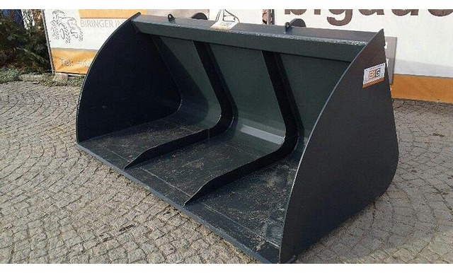 Volumenschaufel 240 cm mit Kramer 312 Aufnahme - Schaufel: das Bild 3 Volumenschaufel 240 cm mit Kramer 312 Aufnahme - Schaufel: das Bild 3