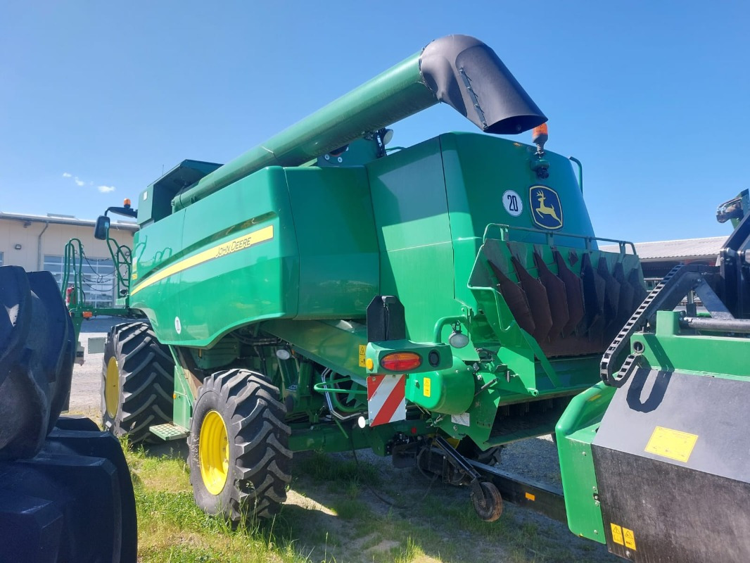 John Deere T550 - Mähdrescher: das Bild 2 John Deere T550 - Mähdrescher: das Bild 2
