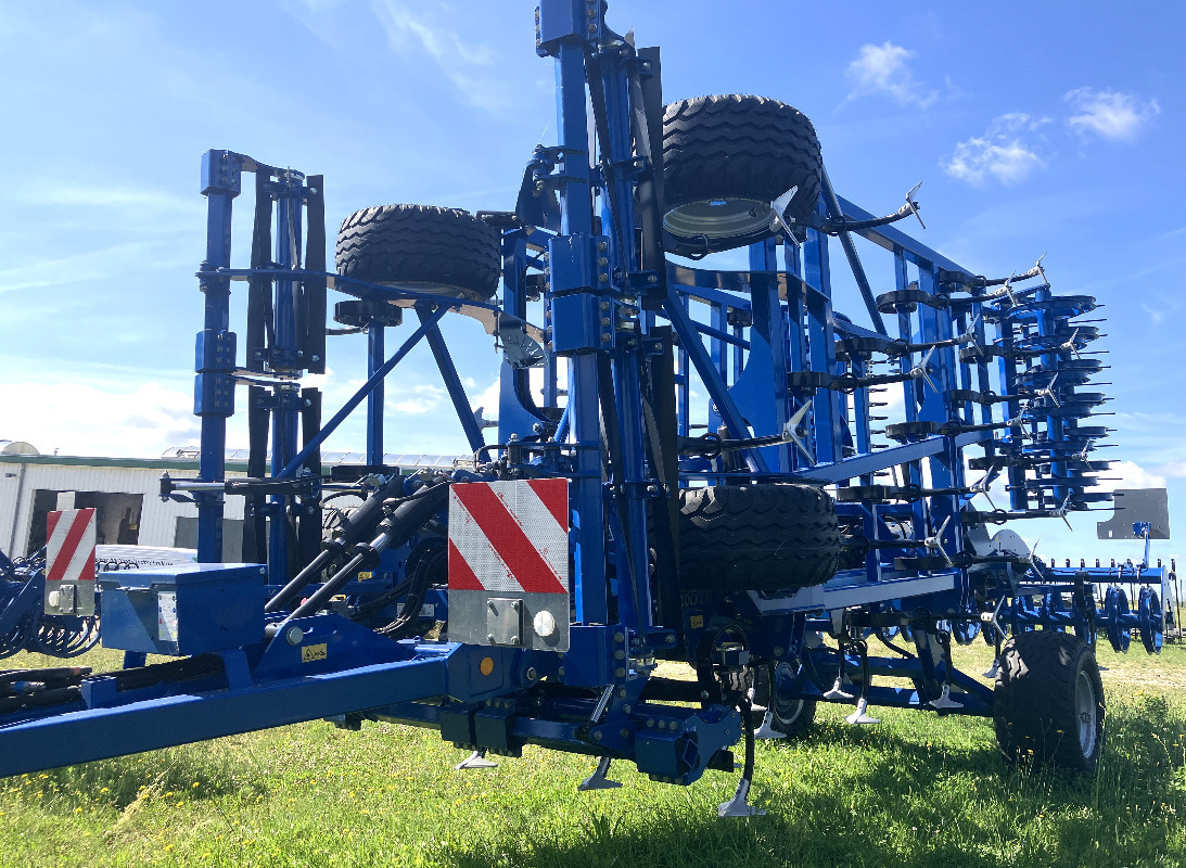 Köckerling Allrounder Flatline 600 - Grubber: das Bild 1 Köckerling Allrounder Flatline 600 - Grubber: das Bild 1