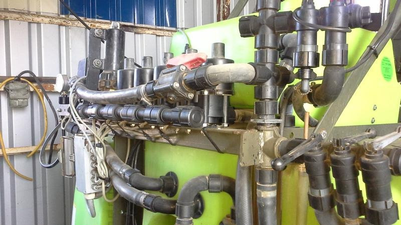 Tecnoma TX-Elektra - Anbauspritze: das Bild 3 Tecnoma TX-Elektra - Anbauspritze: das Bild 3