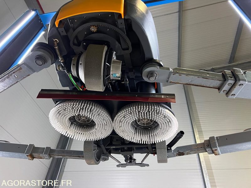 NEU: Scheuersaugmaschine Autolaveuse Hippo AR-X9 NEUVE: das Bild 7