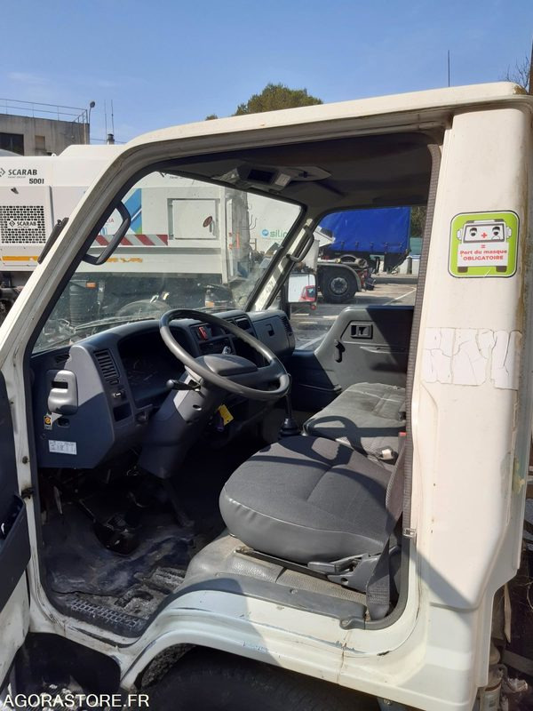 BENNANT TOYOTA 2,5T - GUIMA 6M3 (R31298) 171609 KMS - Elektro-Nutzfahrzeug: das Bild 5 BENNANT TOYOTA 2,5T - GUIMA 6M3 (R31298) 171609 KMS - Elektro-Nutzfahrzeug: das Bild 5