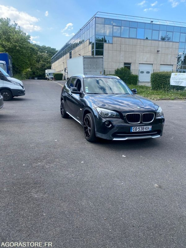 BMW X1 sDrive - 2012 - 195000 KM - SUV/ Geländewagen: das Bild 1 BMW X1 sDrive - 2012 - 195000 KM - SUV/ Geländewagen: das Bild 1