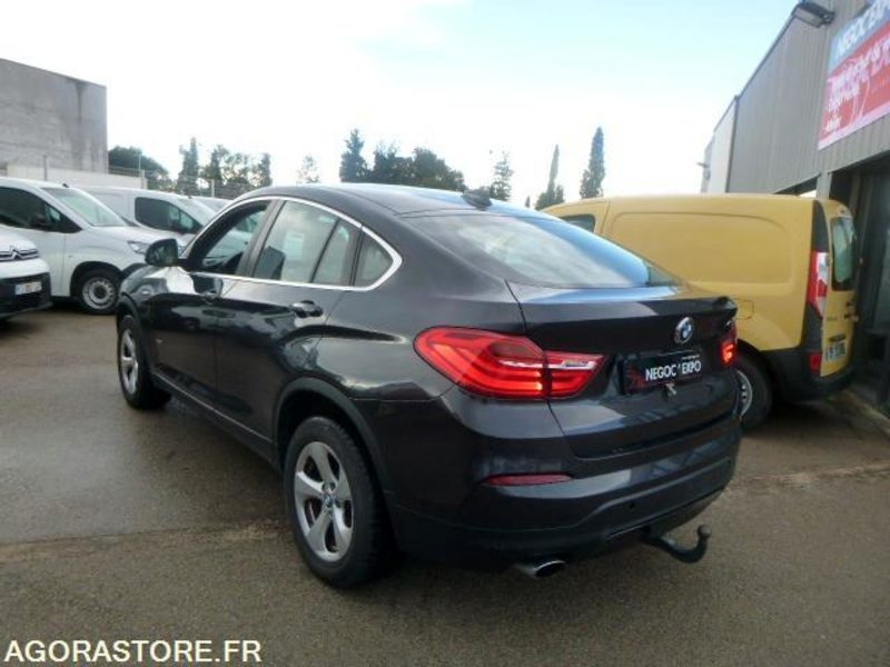 BMW X4 - XDRIVE20 - 2015 -151005km - 190ch - SUV/ Geländewagen: das Bild 4 BMW X4 - XDRIVE20 - 2015 -151005km - 190ch - SUV/ Geländewagen: das Bild 4