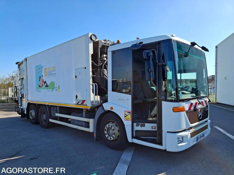 BOM Mercedes Econic 243135 kms 2013 - Müllwagen: das Bild 3 BOM Mercedes Econic 243135 kms 2013 - Müllwagen: das Bild 3