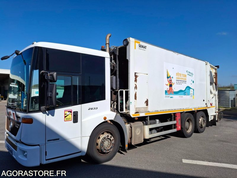 BOM Mercedes Econic 243135 kms 2013 - Müllwagen: das Bild 2 BOM Mercedes Econic 243135 kms 2013 - Müllwagen: das Bild 2