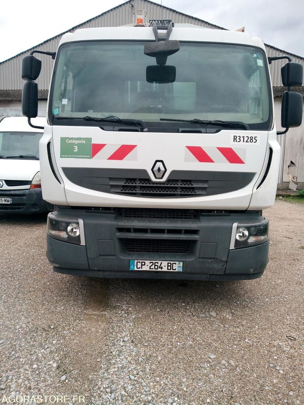 Bom Renault 320DXI - Müllwagen: das Bild 1 Bom Renault 320DXI - Müllwagen: das Bild 1