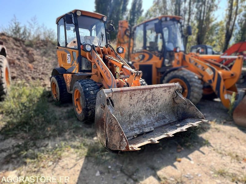 CHARGEUSE SUR PNEUS VENIERI 263B PLUS Année 2007 - 4860 heures - Lader: das Bild 1 CHARGEUSE SUR PNEUS VENIERI 263B PLUS Année 2007 - 4860 heures - Lader: das Bild 1