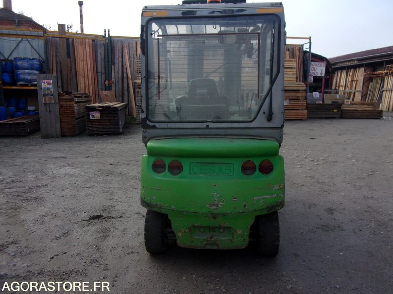 Elektrostapler CHARIOT ÉLÉVATEUR 3 TONNES POSITIONNEUR DE FOURCHES  ELECTRIQUE CESAB: das Bild 15