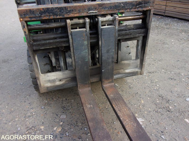 Elektrostapler CHARIOT ÉLÉVATEUR 3 TONNES POSITIONNEUR DE FOURCHES  ELECTRIQUE CESAB: das Bild 14