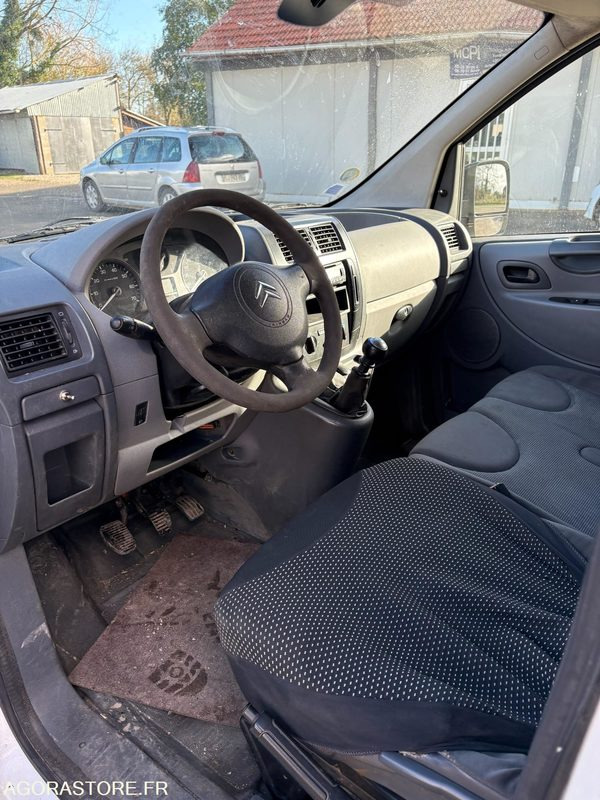 CITROEN JUMPY 2011 - Kleintransporter: das Bild 5 CITROEN JUMPY 2011 - Kleintransporter: das Bild 5