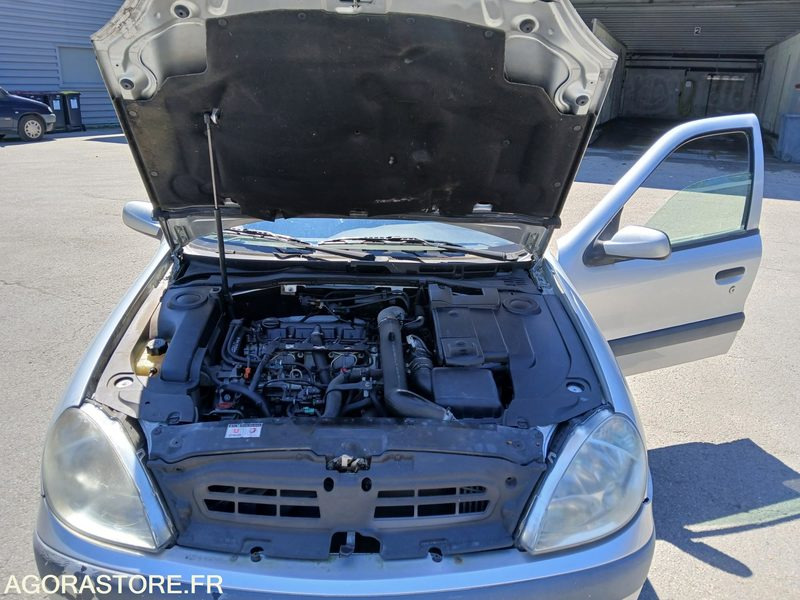 CITROEN XSARA DIESEL - 2004 - 145 000KM - PKW: das Bild 2 CITROEN XSARA DIESEL - 2004 - 145 000KM - PKW: das Bild 2