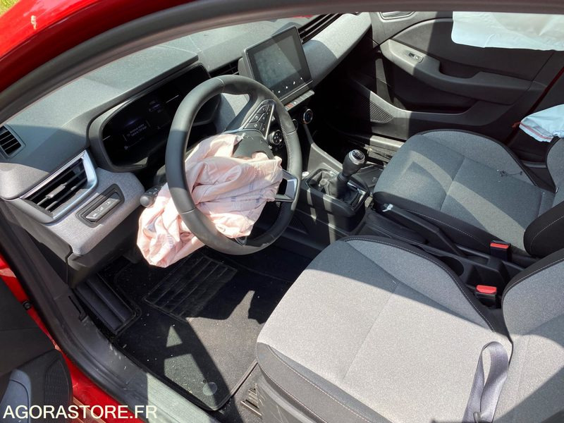 Clio v essence 2024 sans procédure - PKW: das Bild 3 Clio v essence 2024 sans procédure - PKW: das Bild 3