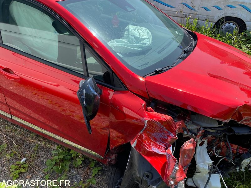 Clio v essence 2024 sans procédure - PKW: das Bild 1 Clio v essence 2024 sans procédure - PKW: das Bild 1