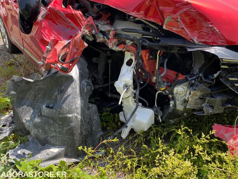 Clio v essence 2024 sans procédure - PKW: das Bild 2 Clio v essence 2024 sans procédure - PKW: das Bild 2