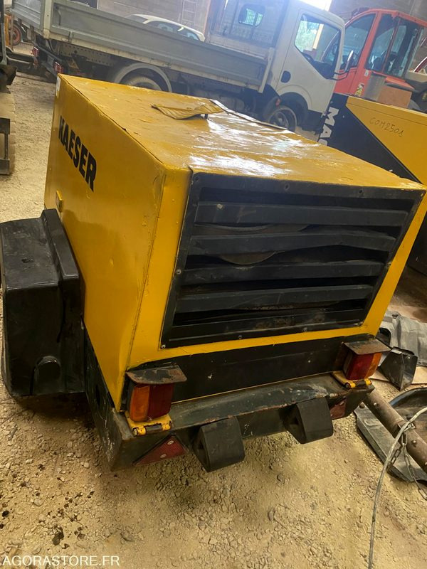 Compresseur KAESER M25 2008 TBE - Luftkompressor: das Bild 5 Compresseur KAESER M25 2008 TBE - Luftkompressor: das Bild 5