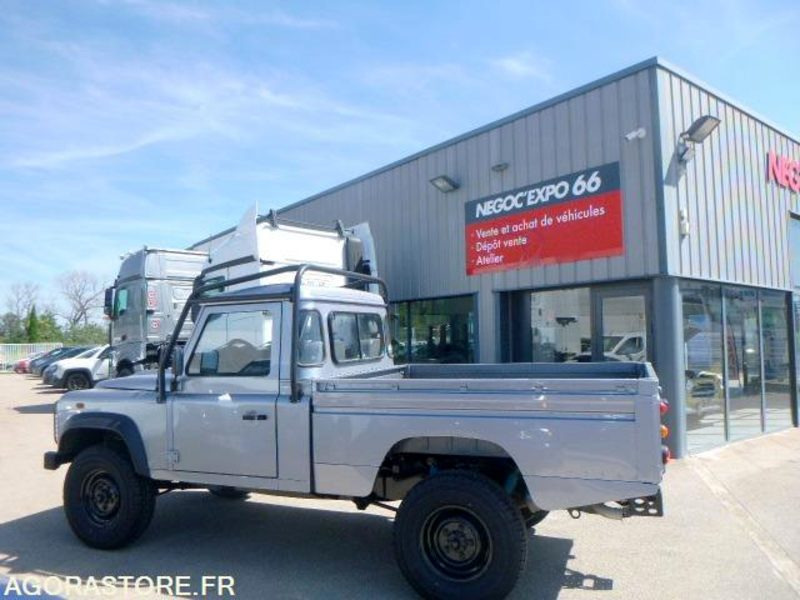 DEFENDER -Land Rover - 2011 - 131930km - 122ch - BON ETAT - SUV/ Geländewagen: das Bild 3 DEFENDER -Land Rover - 2011 - 131930km - 122ch - BON ETAT - SUV/ Geländewagen: das Bild 3
