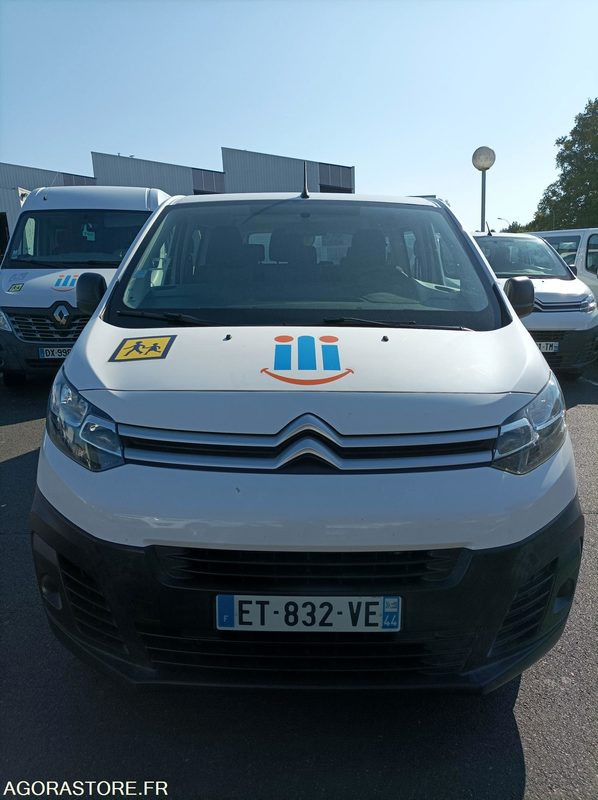 ET-832-VE - Roulant - VP - CITROEN JUMPY SPACE TOURER - 9 PLACES - 237 345 Kms - Kleinbus, Personentransporter: das Bild 3 ET-832-VE - Roulant - VP - CITROEN JUMPY SPACE TOURER - 9 PLACES - 237 345 Kms - Kleinbus, Personentransporter: das Bild 3