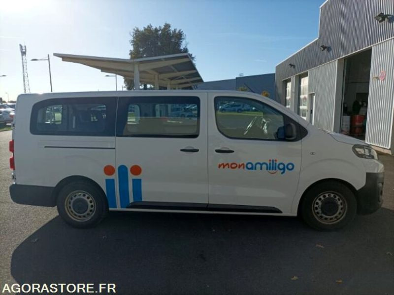 EZ-178-TN - Roulant - CITROEN JUMPY SPACE TOURER - VP - 235 800 Kms - Kleinbus, Personentransporter: das Bild 4 EZ-178-TN - Roulant - CITROEN JUMPY SPACE TOURER - VP - 235 800 Kms - Kleinbus, Personentransporter: das Bild 4