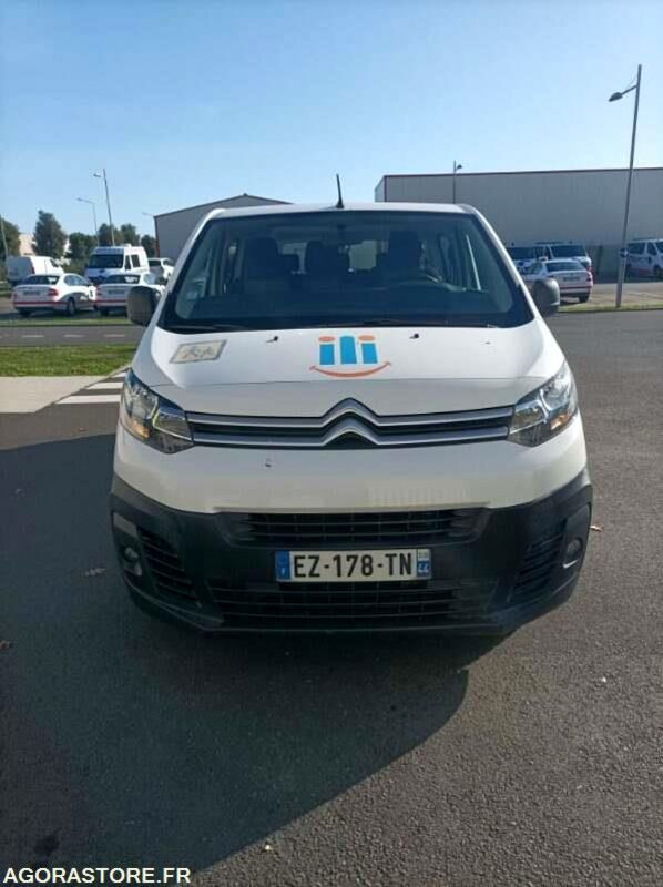 EZ-178-TN - Roulant - CITROEN JUMPY SPACE TOURER - VP - 235 800 Kms - Kleinbus, Personentransporter: das Bild 5 EZ-178-TN - Roulant - CITROEN JUMPY SPACE TOURER - VP - 235 800 Kms - Kleinbus, Personentransporter: das Bild 5
