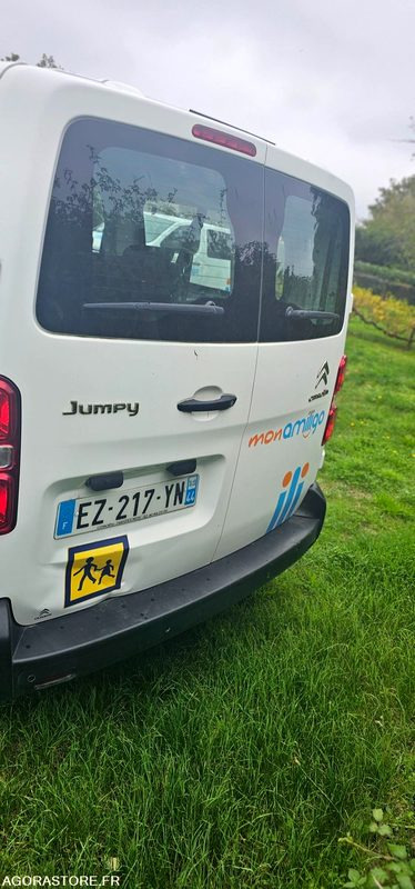 EZ-217-YN - Non Roulant - CITROEN JUMPY SPACE TOURER - VP - 224 323 Kms - Kleinbus, Personentransporter: das Bild 4 EZ-217-YN - Non Roulant - CITROEN JUMPY SPACE TOURER - VP - 224 323 Kms - Kleinbus, Personentransporter: das Bild 4