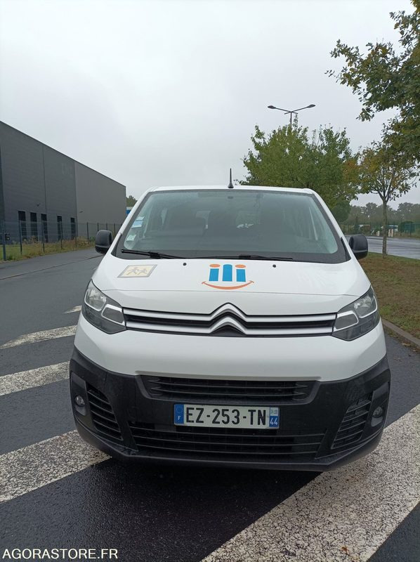 EZ-253-TN - Roulant - CITROEN JUMPY SPACE TOURER - VP - 269 763 Kms - Kleinbus, Personentransporter: das Bild 3 EZ-253-TN - Roulant - CITROEN JUMPY SPACE TOURER - VP - 269 763 Kms - Kleinbus, Personentransporter: das Bild 3