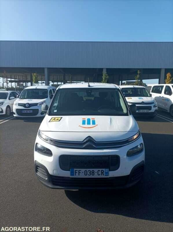 FF-038-CR - Roulant - CITROEN BERLINGO - VP - 189 377 Kms - PKW: das Bild 3 FF-038-CR - Roulant - CITROEN BERLINGO - VP - 189 377 Kms - PKW: das Bild 3