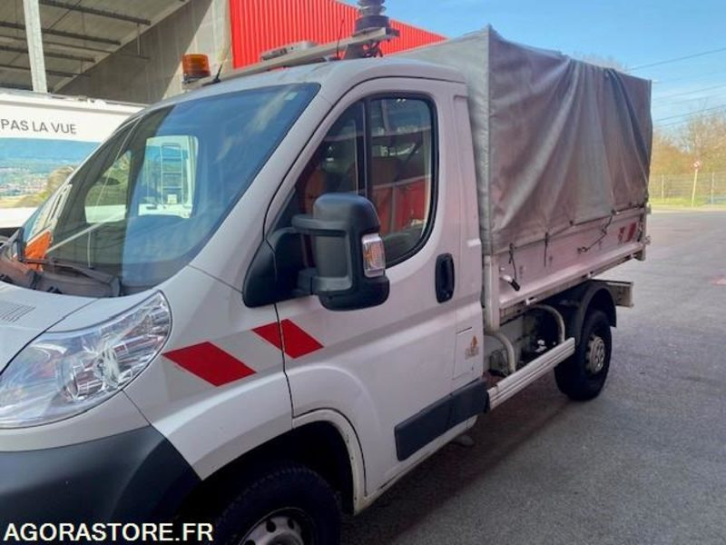 FIAT DUCATO 3347 - Kastenwagen: das Bild 4 FIAT DUCATO 3347 - Kastenwagen: das Bild 4